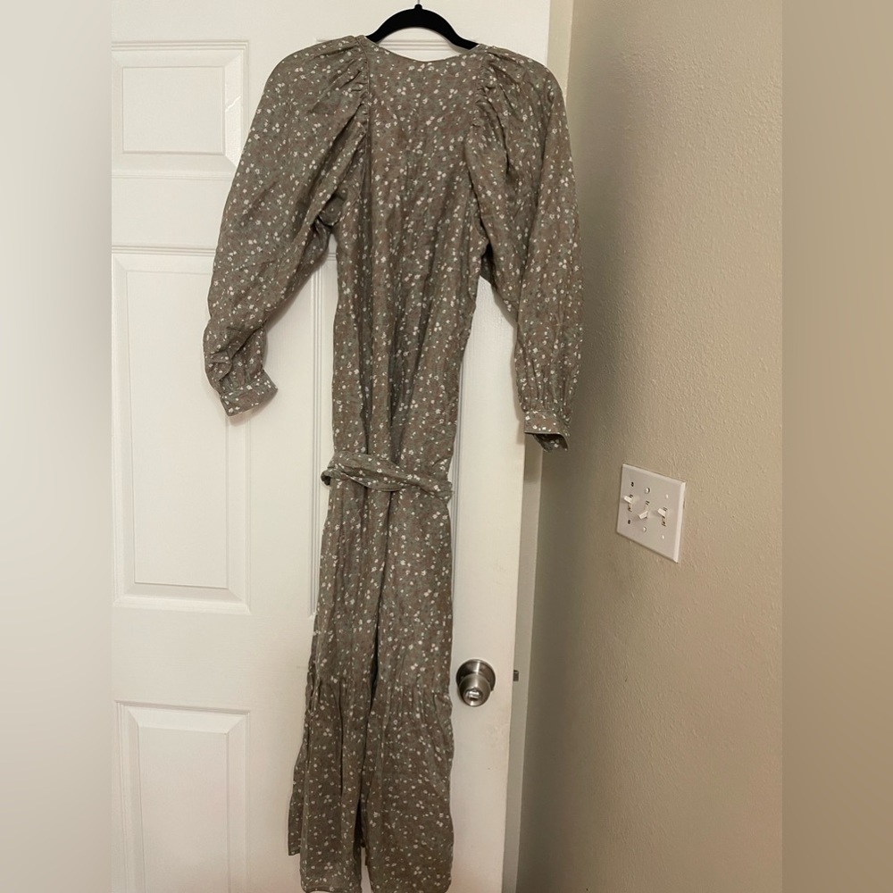 Mirth Dress - Picture 2 of 14
